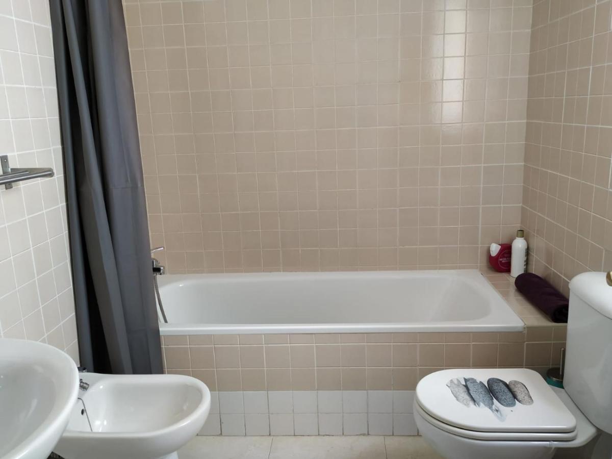 Atico De 1 Dormitorio En Pleno Centro Con Parking Ayamonte Ngoại thất bức ảnh